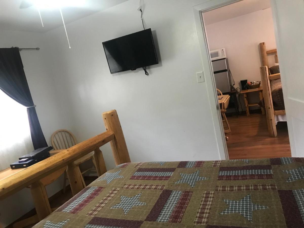 Dunsmuir Lodge Экстерьер фото